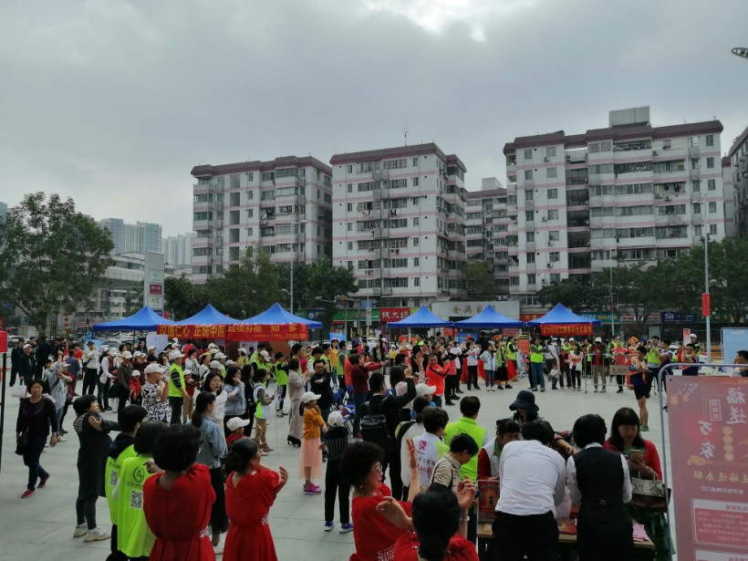走进金沙洲丨南方医院泰成逸园分院新春前夕开展大型公益义诊 