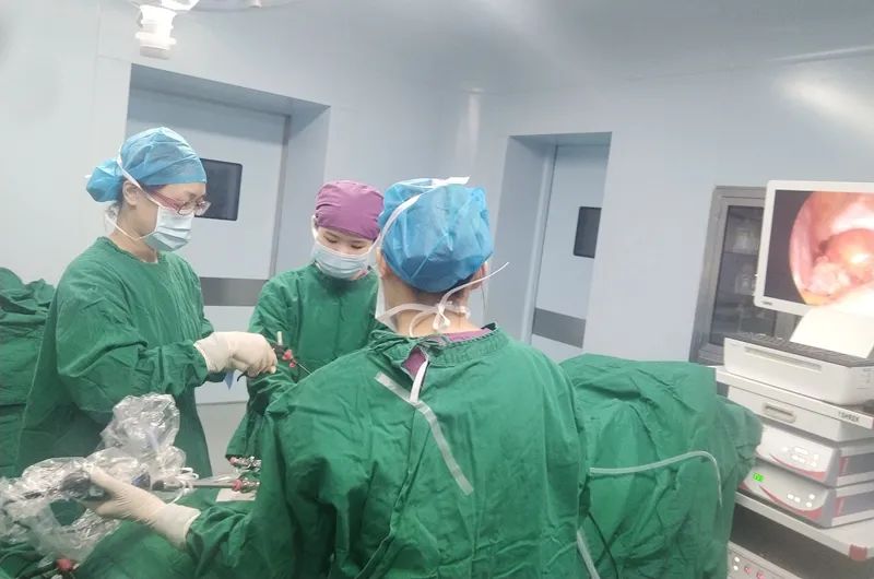 南方医院泰成逸园分院妇科成功施行宫外孕腹腔镜手术
