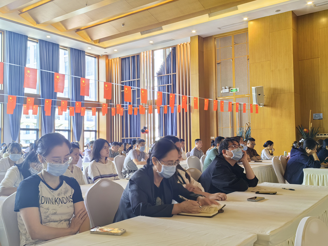 泰成逸园医院召开全院员工大会 王明森院长解读全新经管方案